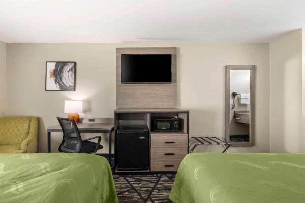 Quality Inn Jackson image 17