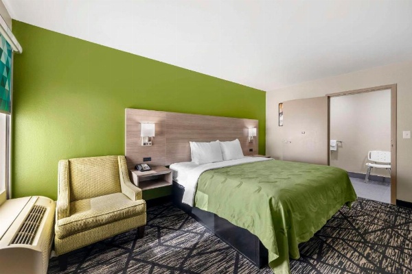 Quality Inn Jackson image 23